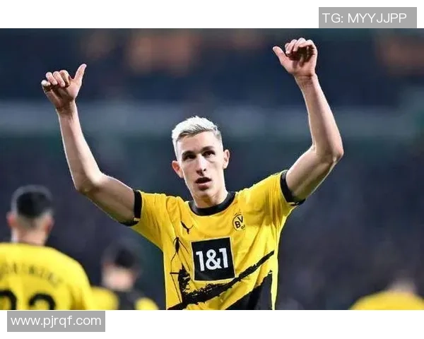 会员大会上施洛特贝克没和凯尔握手，记者：相关人员说没对立